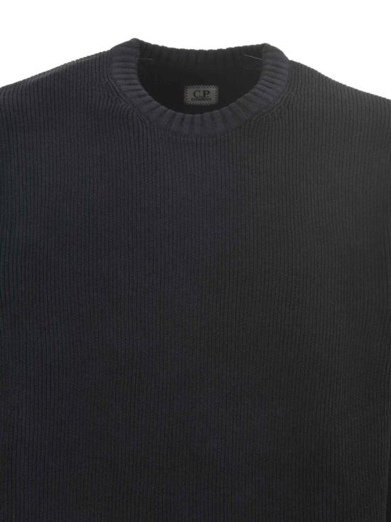 25FW 씨피 컴퍼니 스웨터 CMKN017A005558G 888 BLUE - C.P. COMPANY