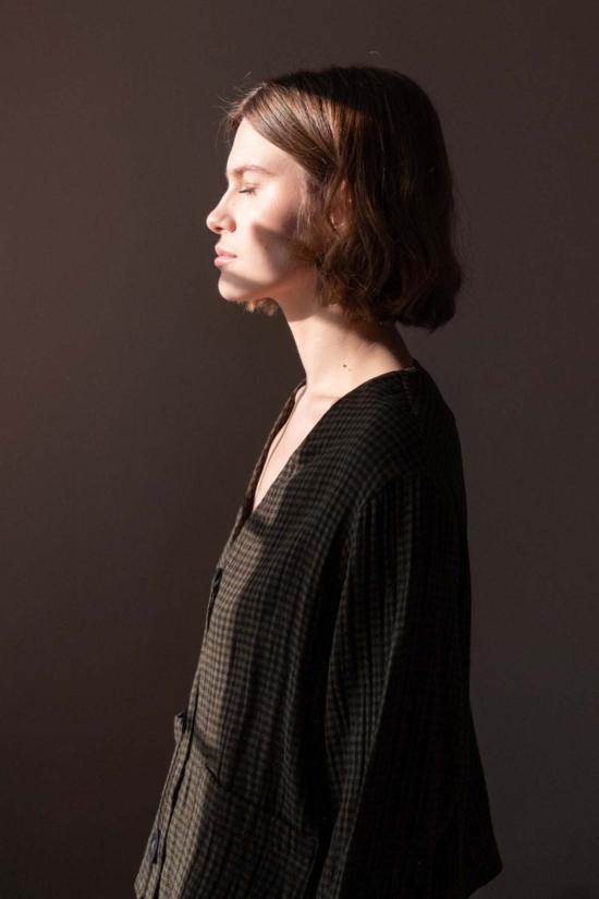  Bibico 블라우스 비비코 이르마 오버 셔츠 올리브 체크 - BIBICO