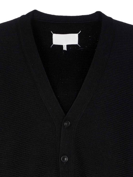 25FW 마르지엘라 V넥 가디건 S67HP0035M13182900 Black - MAISON MARGIELA