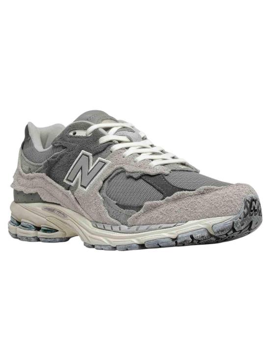 26SS 뉴발란스 2002R 스니커즈 M2002RDAUNI Grey - NEW BALANCE