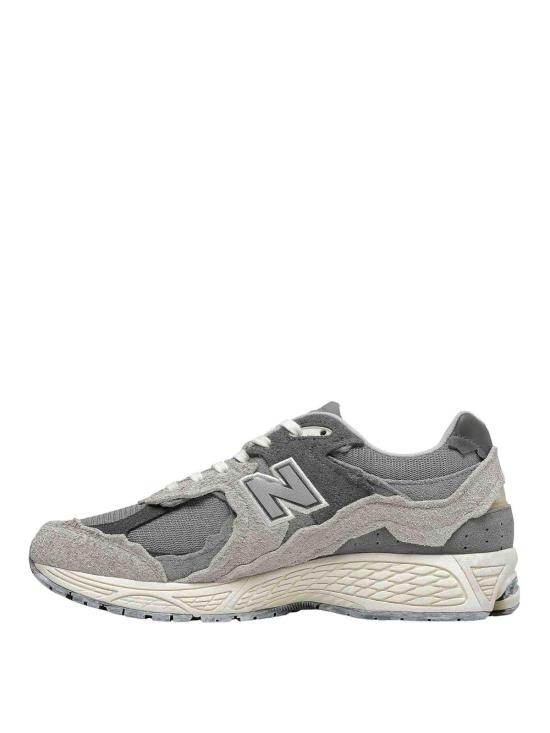 26SS 뉴발란스 2002R 스니커즈 M2002RDAUNI Grey - NEW BALANCE
