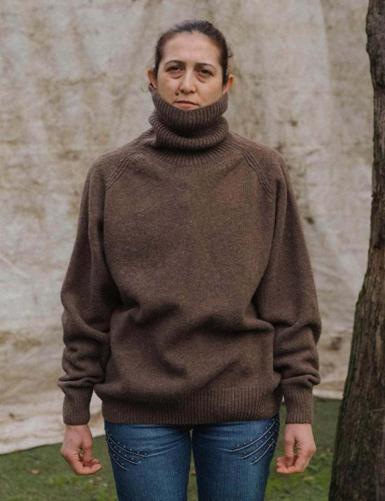  베이스레인지 터틀넥 소어