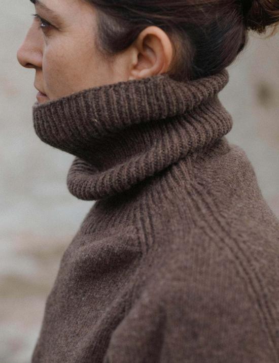  베이스레인지 터틀넥 소어 - BASERANGE