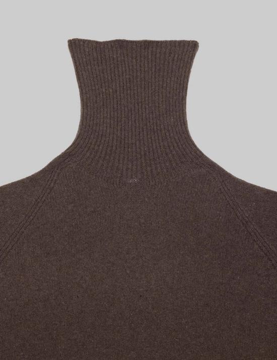  베이스레인지 터틀넥 소어 - BASERANGE