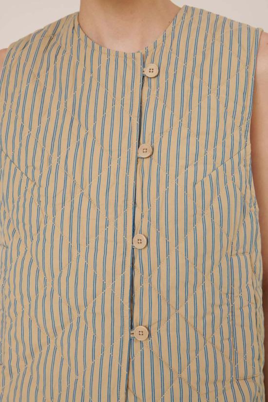  코우토우 베스트 액시스 조끼 - KOWTOW