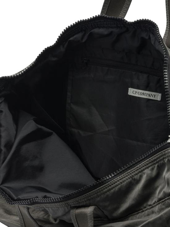 25FW 씨피 컴퍼니 토트백 19CMAC114A005269G921 Grey - C.P. COMPANY
