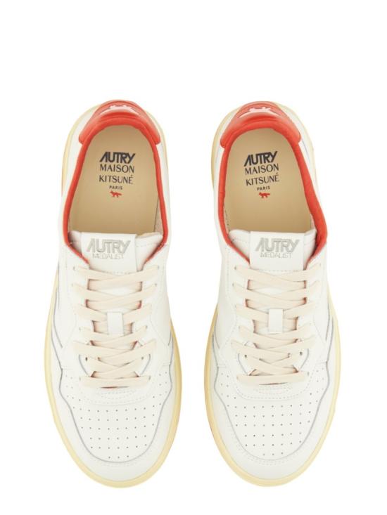 25FW 오트리 X 메종키츠네 스니커즈 AULM MK02 White - AUTRY X MAISON KITSUNE
