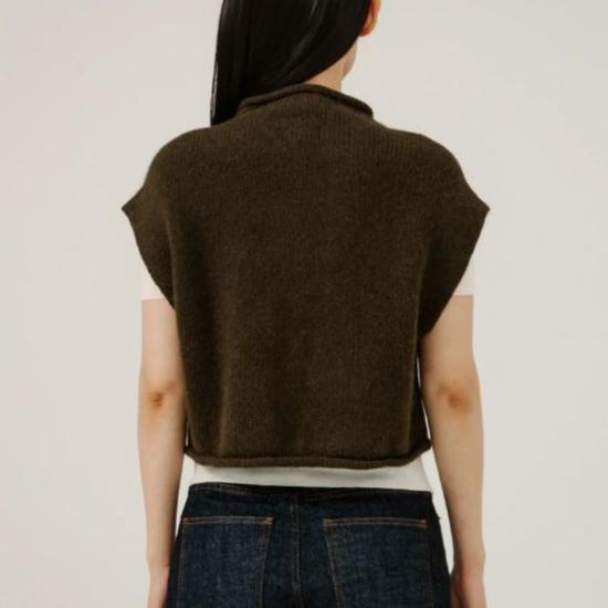  베어 니트웨어 베스트 아이리스 - BARE KNITWEAR