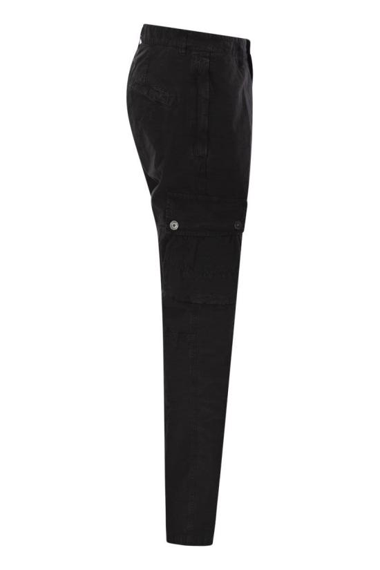 25FW 스톤 아일랜드 슬림 핏 카고 팬츠 K2S153100034S00L1V0129 BLACK DOM - STONE ISLAND