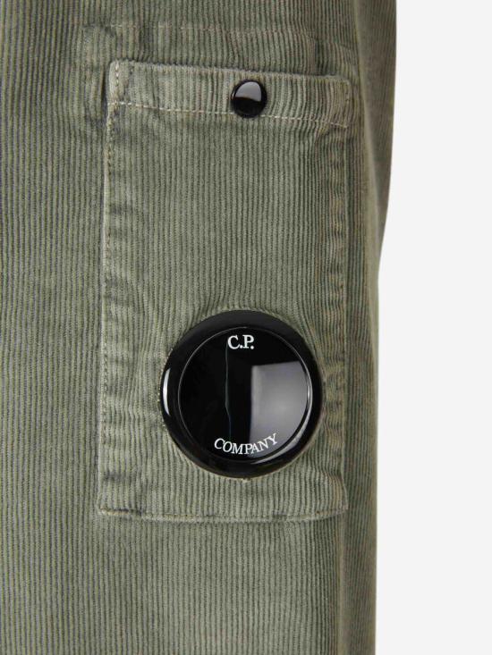 25FW 씨피 컴퍼니 코듀로이 렌즈 지퍼 셔츠 19CMOS097A006410O 921GUNMETAL GREEN - C.P. COMPANY