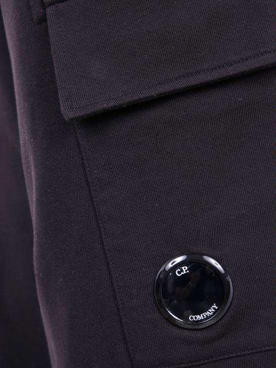 25FW 씨피 컴퍼니 다이애그널 레이즈드 플리스 카고 스웨트팬츠 19CMSP141A 005086W 999 BLACK - C.P. COMPANY