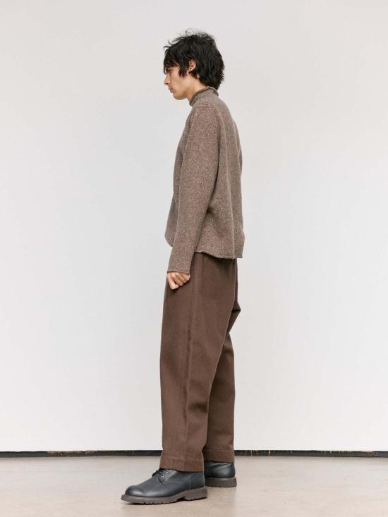  Evan Kinori 스트레이트 팬츠 에반 키노리 다크 올리브 브러시드 울 투 플리츠 팬츠 - OTHER BRANDS