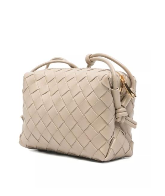 26SS 보테가베네타 미니 루프 카메라 백 723547V1G119615 Beige - BOTTEGA VENETA