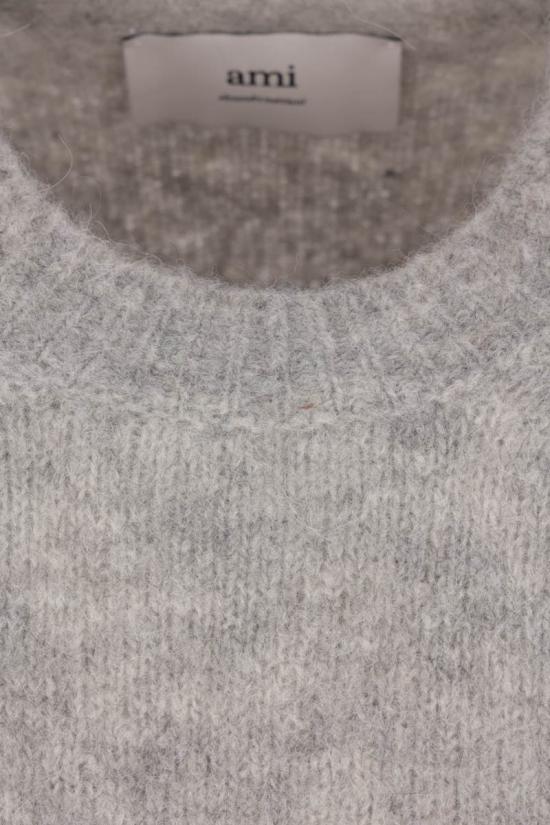 25FW 아미 스웨터 HKS824KN0021 050 GRIS - AMI