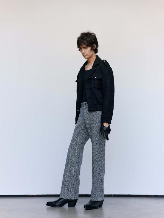  어니스트 더블유 베이커 봄버 자켓 어니스트 W. 베이커 블랙 부클 밀리터리 봄버 재킷 - ERNEST W. BAKER