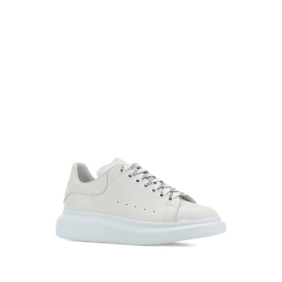26SS 알렉산더 맥퀸 오버사이즈 드 스니커즈 553680 WIAIG 9007 WHITE BLACK - ALEXANDER MCQUEEN