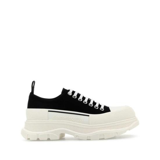 26SS 알렉산더 맥퀸 트레드 슬릭 레이스업 슈즈 705660 W4AAQ 1070 BLACK