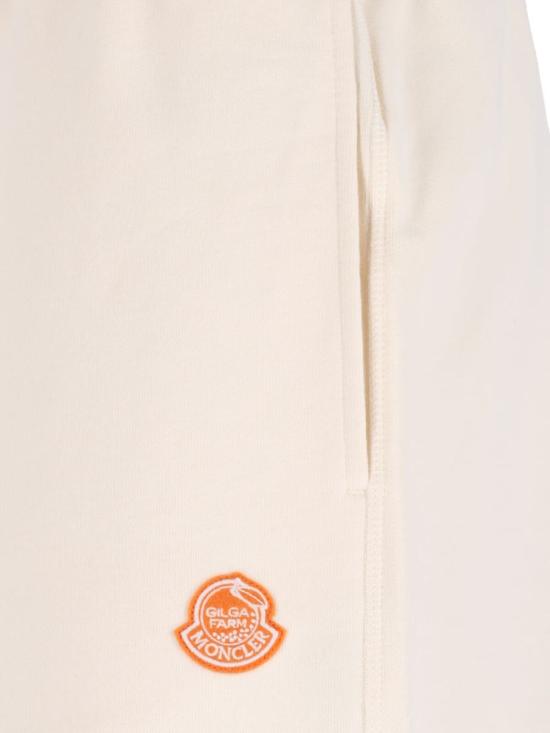 25FW 몽클레어 숏팬츠 402 8H000 02 89AUJ02B WHITE - MONCLER