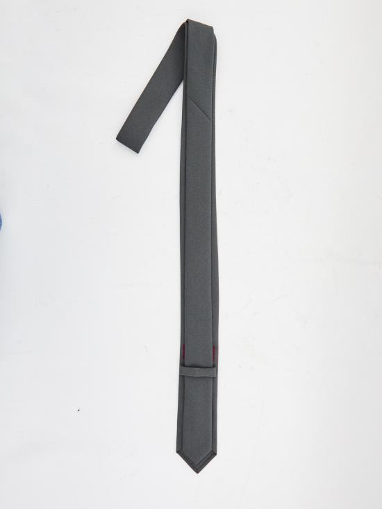 25FW 구찌 크레프 텍스쳐 실크 넥타이 8495074NAAJ 1200 GREY