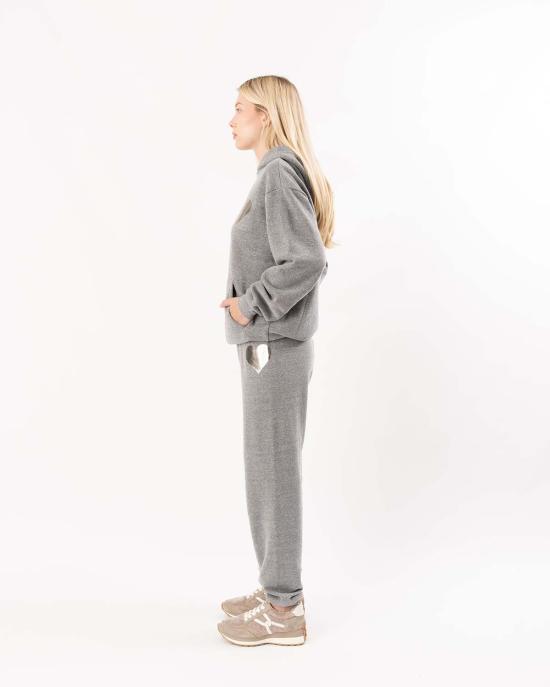  스프룸 스트레이트 팬츠 하트 스웨트팬츠 다크 헤더 그레이/실버 - SPRWMN