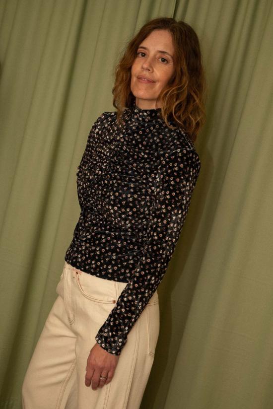  넘버 식스 긴팔 티셔츠 No.6 카라 탑 블랙 플로럴 - NO.6