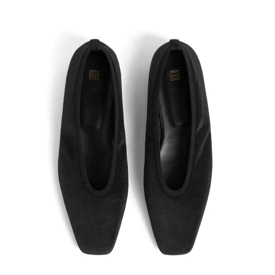 25SS 토템 플랫 슈즈 251WAS0218FB0361 001 BLACK - TOTEME