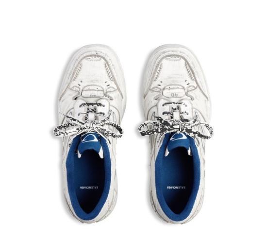 25FW 발렌시아가 드레스 슈즈 841765 WCURB9141 White - BALENCIAGA