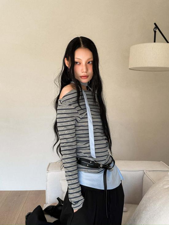  더 엔케이씨 스토어 블라우스 Nkc 스토어 에머리 그레이 스트라이프 탑 - The NKC Store