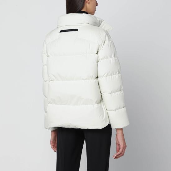 25FW 에르노 2레이어 고어텍스 LAMINAR 재킷 PI00383DL11128 White - HERNO