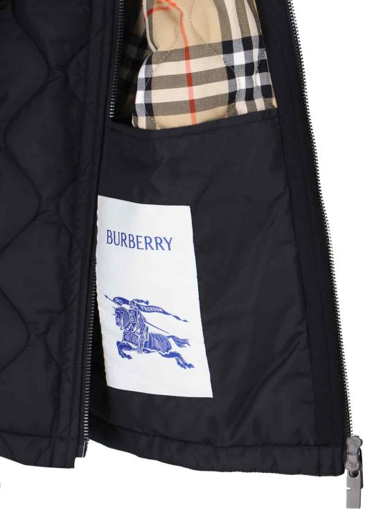 25FW 버버리 퀼티드 나일론 질레 8110185 A1189 Black - BURBERRY