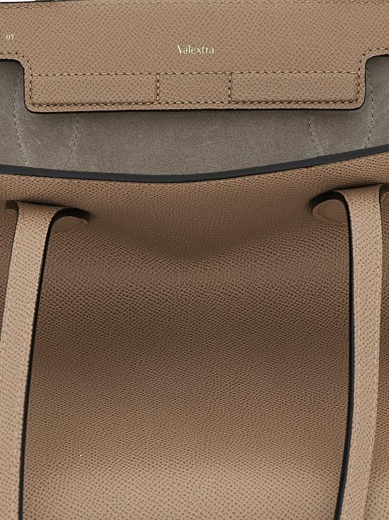 25FW 발렉스트라 토트백 WBVV0031010LOC99MSA - VALEXTRA