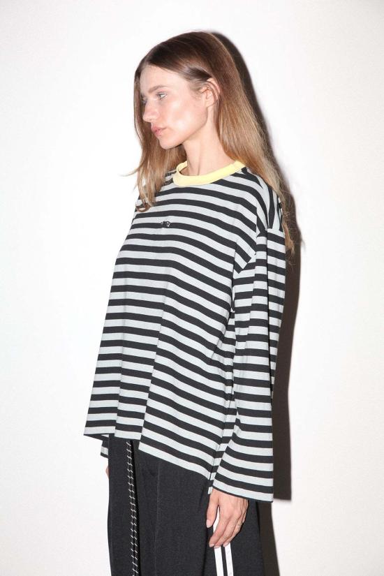  케이코 긴팔 티셔츠 KK Co 피어싱 롱슬리브 박스 티셔츠 스카이 & 미드나잇 - KKCO