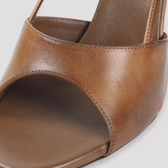 25FW 미우미우 샌들 5X547EF085 537 0046 BROWN - MIU MIU