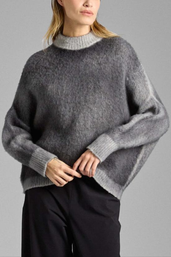  아방도이 터틀넥 아방 토이 브러시드 허스키  허스키