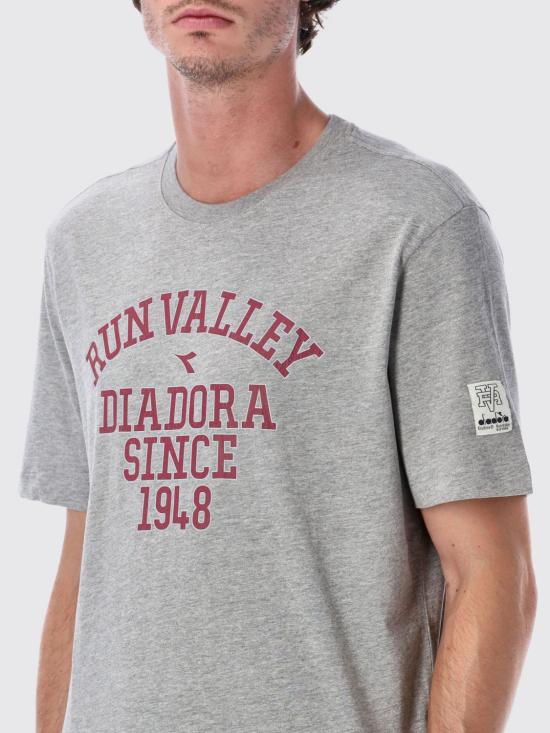 25FW 디아도라 헤리티지 반팔 티셔츠 502 182242 D0541 Grey - DIADORA HERITAGE