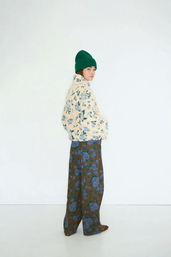  TINY BIG SISTER 숏패딩 타이니 빅 시스터 자수 장미 셰르파 재킷 바닐라 - OTHER BRANDS