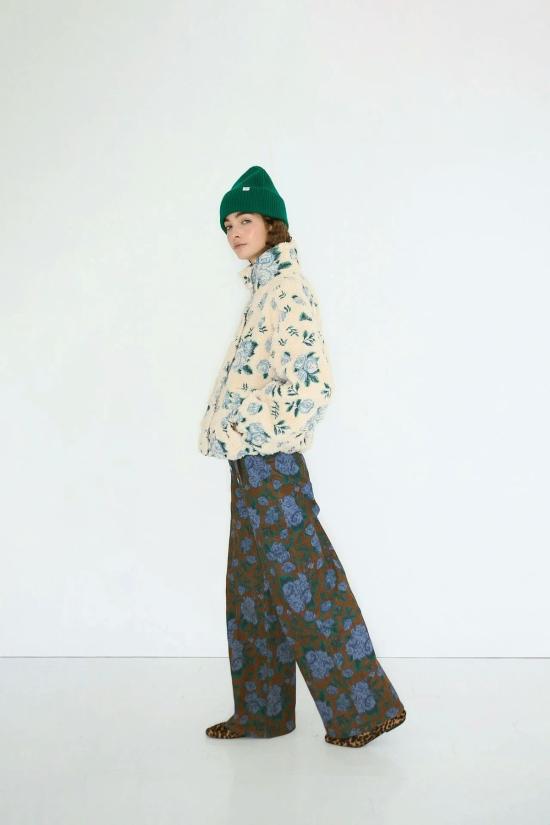  TINY BIG SISTER 숏패딩 타이니 빅 시스터 자수 장미 셰르파 재킷 바닐라 - OTHER BRANDS