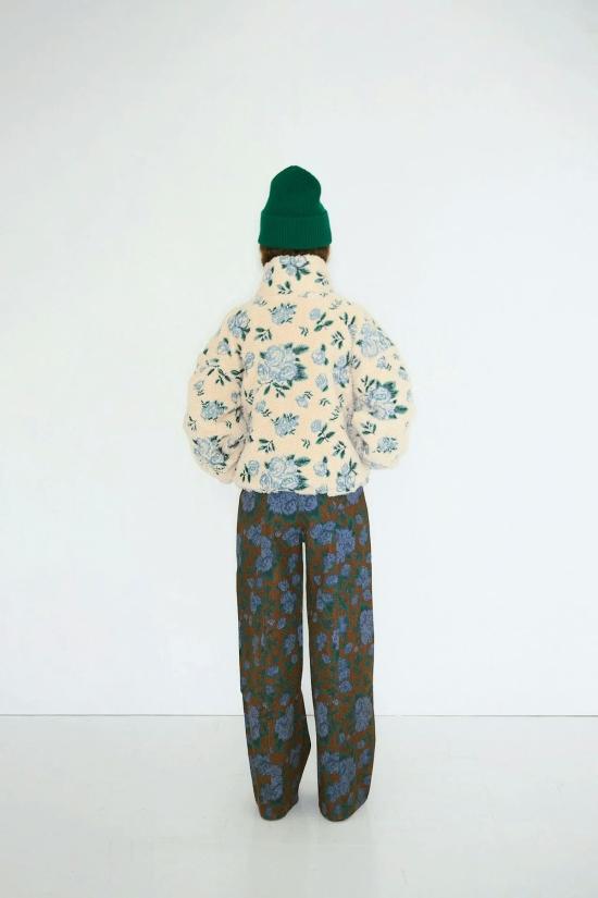  TINY BIG SISTER 숏패딩 타이니 빅 시스터 자수 장미 셰르파 재킷 바닐라 - OTHER BRANDS