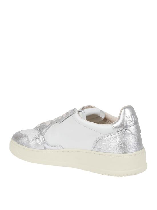 25SS 오트리 메달리스트 로우 스니커즈 AULM WB18 White - AUTRY