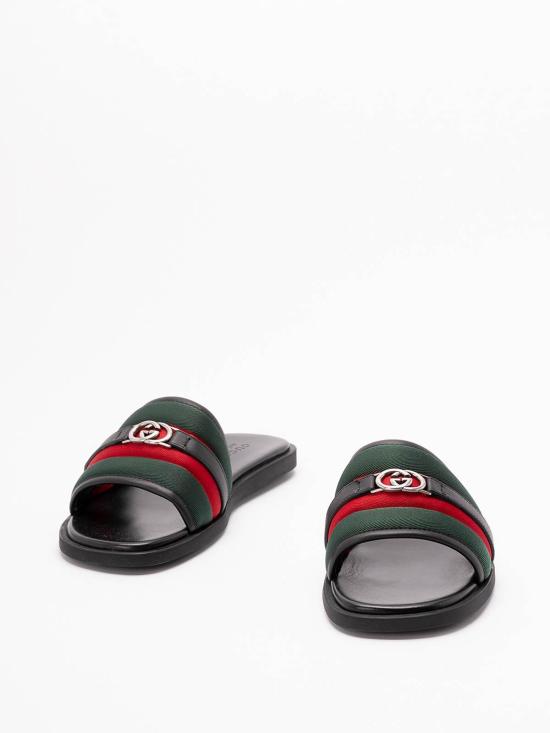  구찌 인터로킹 지 슬라이드 샌들  835091HAAHH8449 Black - GUCCI