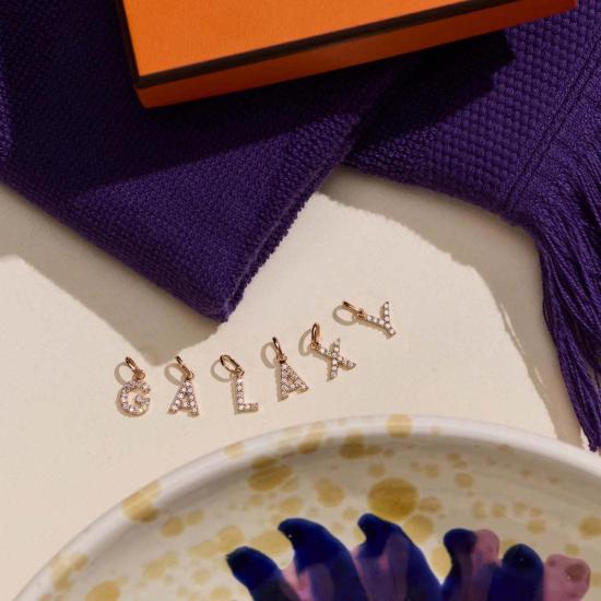  지지 끌로조 목걸이/팬던트 지지 클로조 "A" 행운의 글자 다이아몬드 펜던트 - GIGI CLOZEAU