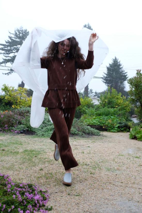  베클리나 Beklina Beatriz 슬립온 뮬/슬리퍼 그레이 - BEKLINA