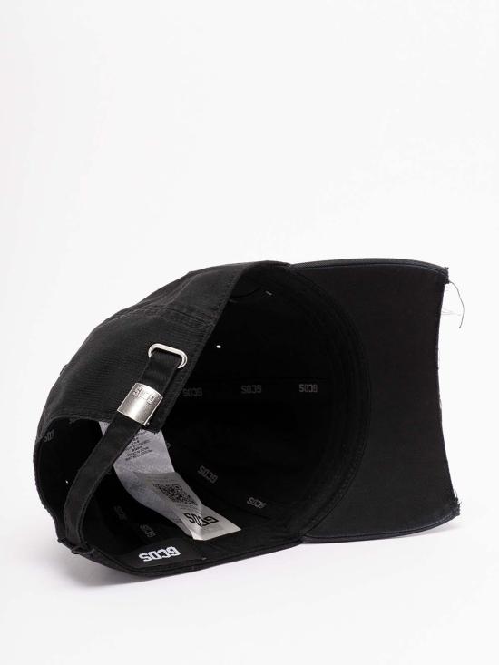 25FW 지씨디에스 비니 B2CU5804AK7 99 Black - GCDS