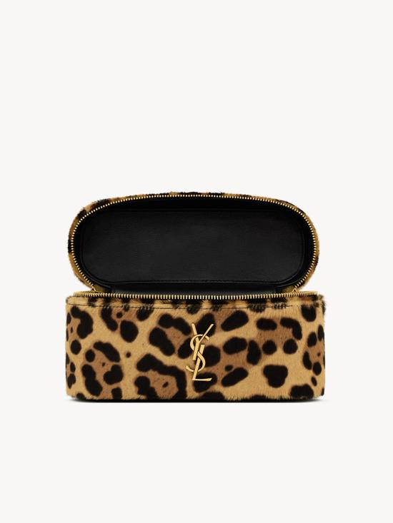 25FW 생로랑 가비 포니 헤어 레더 베니티 백 798098AAE6T 2490 - SAINT LAURENT