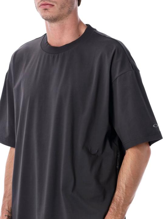 25FW 오클리 반팔 티셔츠 FOA407578 01N PHANTOM - OAKLEY