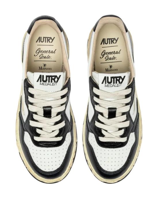 25FW 오트리 슈퍼 빈티지 메달리스트 로우 레더 스니커즈 AVLWMMY3 Multicolor - AUTRY