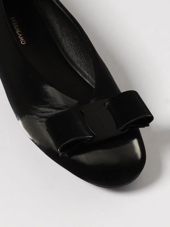 25FW 살바토레 페라가모 784803 01K577 NERO Black - SALVATORE FERRAGAMO