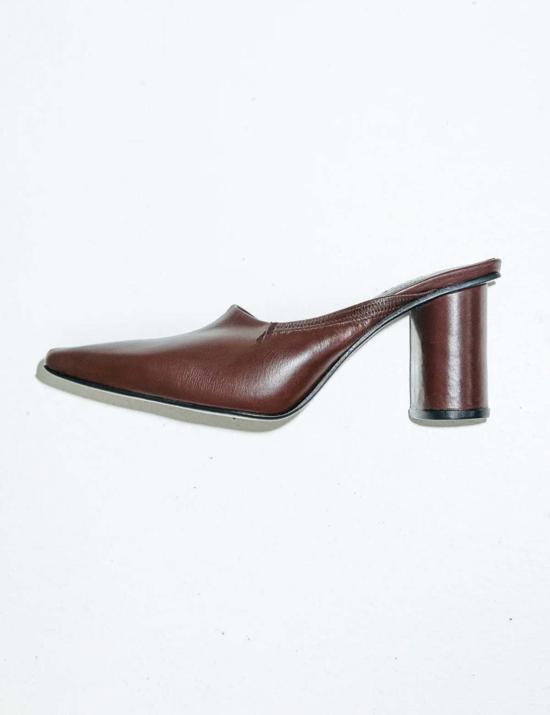  뒤비에 뮬/슬리퍼 Dubié Punta 뮬 브라운 블러드 - DUBIE