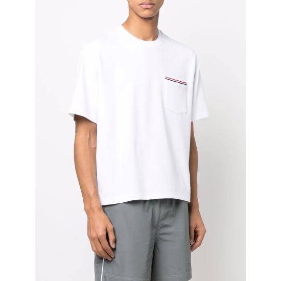 26SS 톰브라운 밀라노 코튼 오버사이즈 포켓 티셔츠 MJS183A 07323 100 WHITE - THOM BROWNE