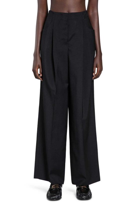 25FW 펜디 숏팬츠 FR6655AQ3H F0GME Black